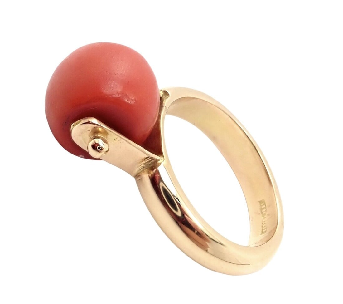 Rare! Vintage Estate 18k Yellow Gold Spinning Red Coral Ring - 6