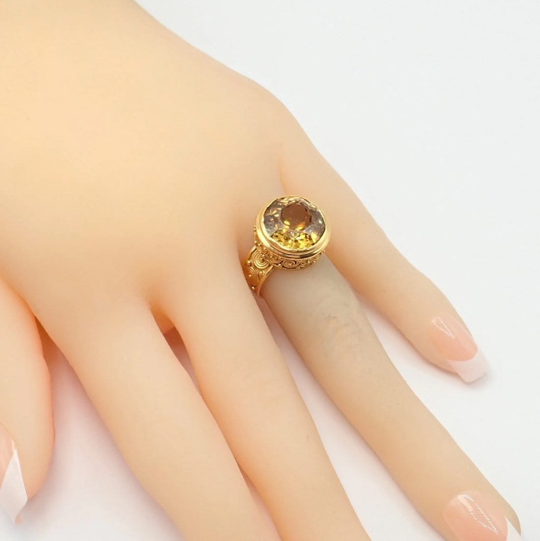 Vintage! Carolyn Tyler 22k Yellow Gold Seven Seas Large Citrine Ring - 6