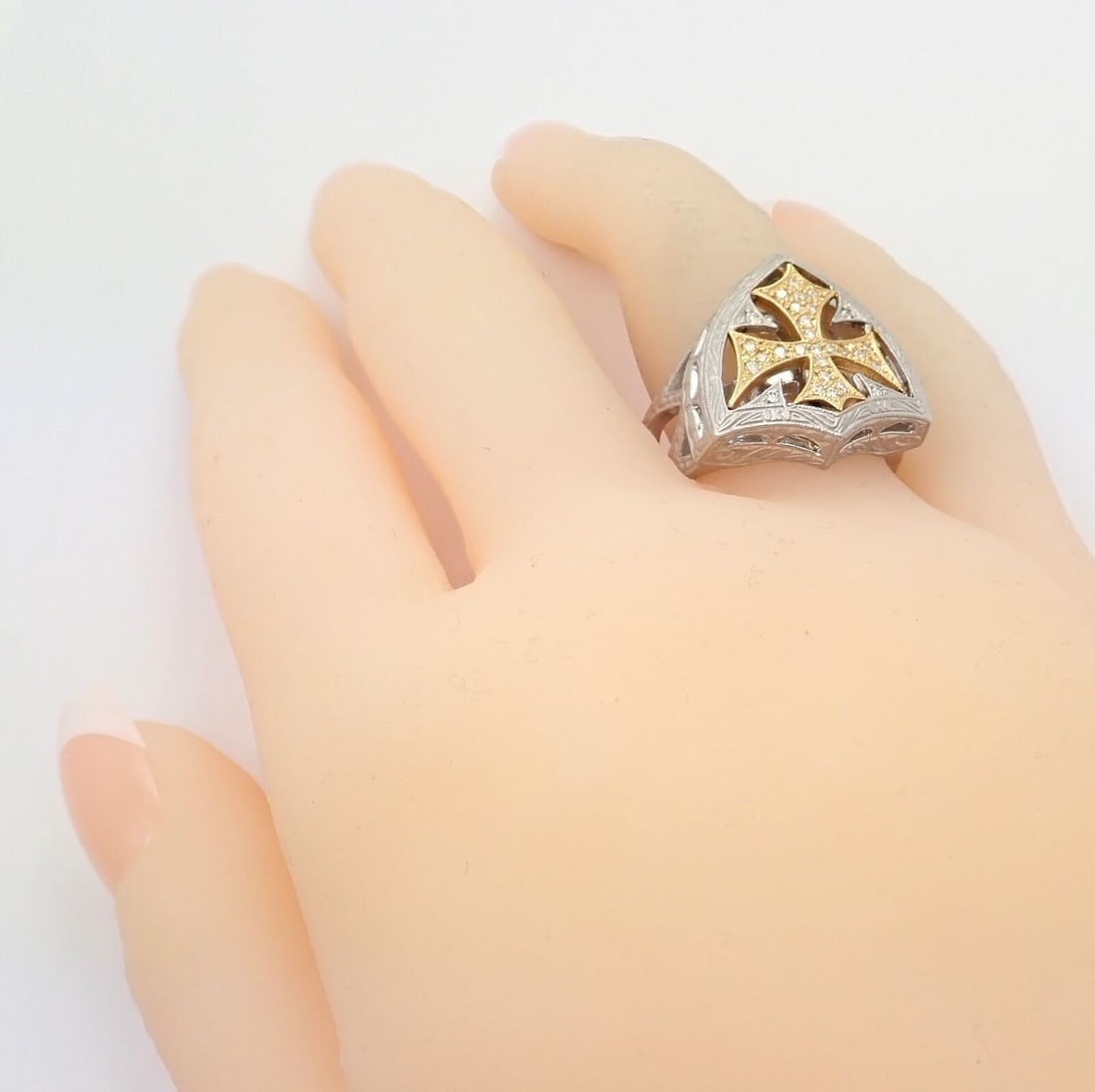 Authentic Loree Rodkin 18k White Yellow Gold Diamond Cross Shield Crest Ring - 3