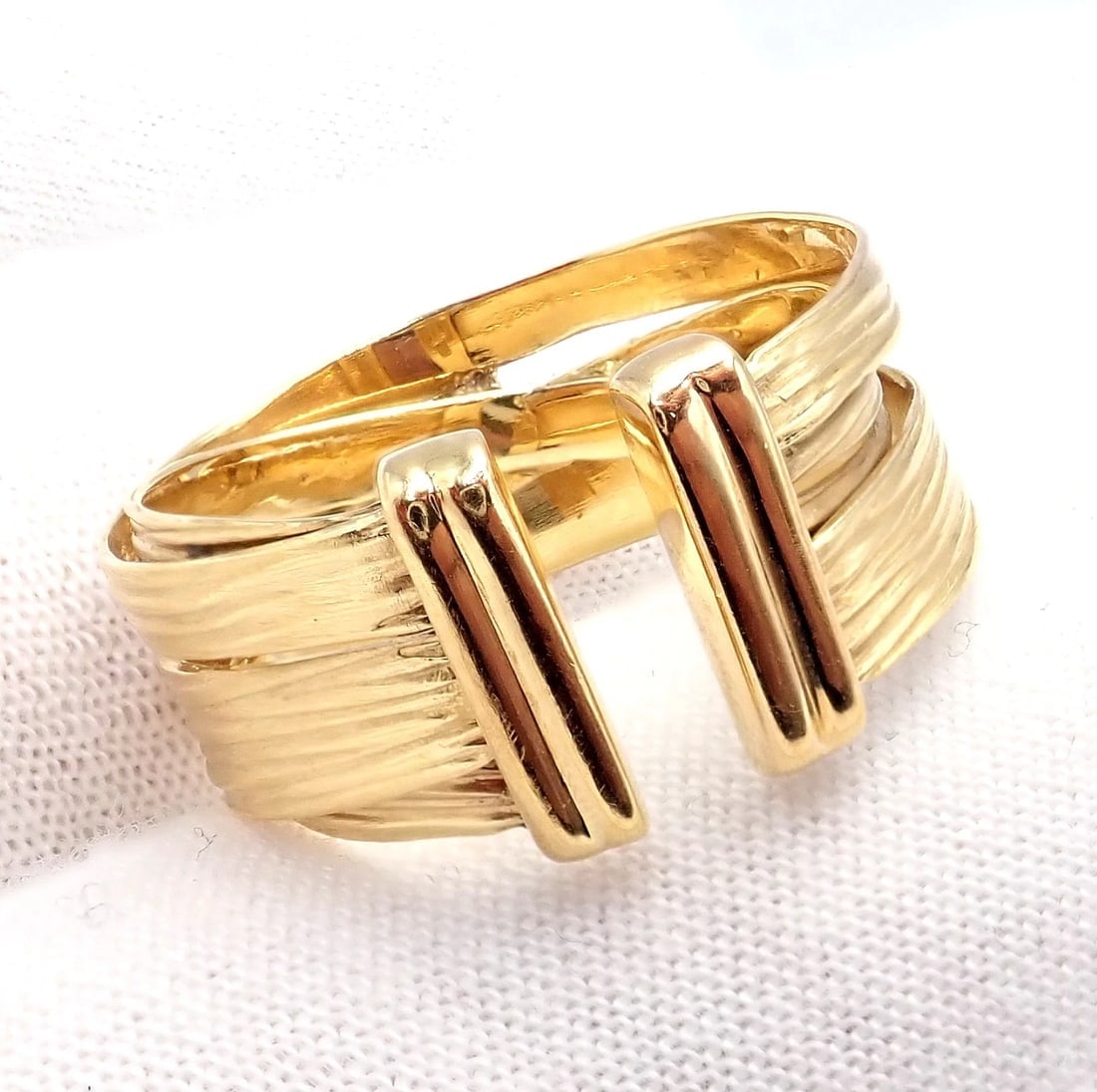 Authentic! Roberto Coin 18k Yellow Gold Diamond Silk Weave Ring sz 7 - 8