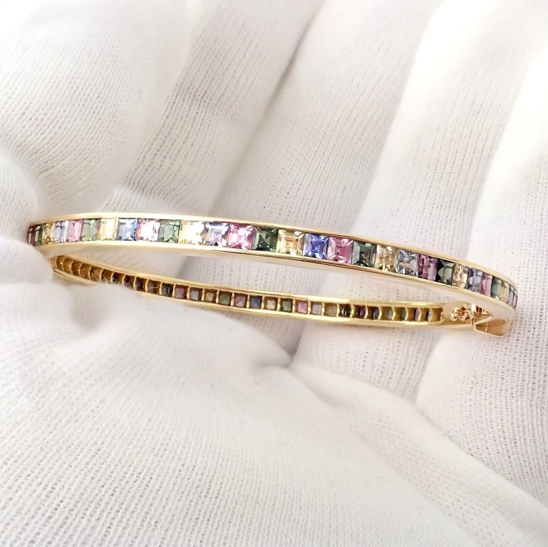 Authentic! Julius Cohen 18k Yellow Gold Diamond Pastel Color Stone Cuff Bracelet - 8