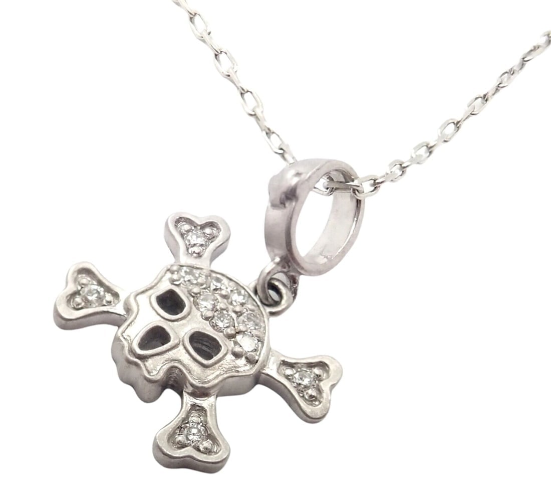 Authentic! Loree Rodkin 18k White Gold Diamond Skull Crossbones Pendant Necklace - 9
