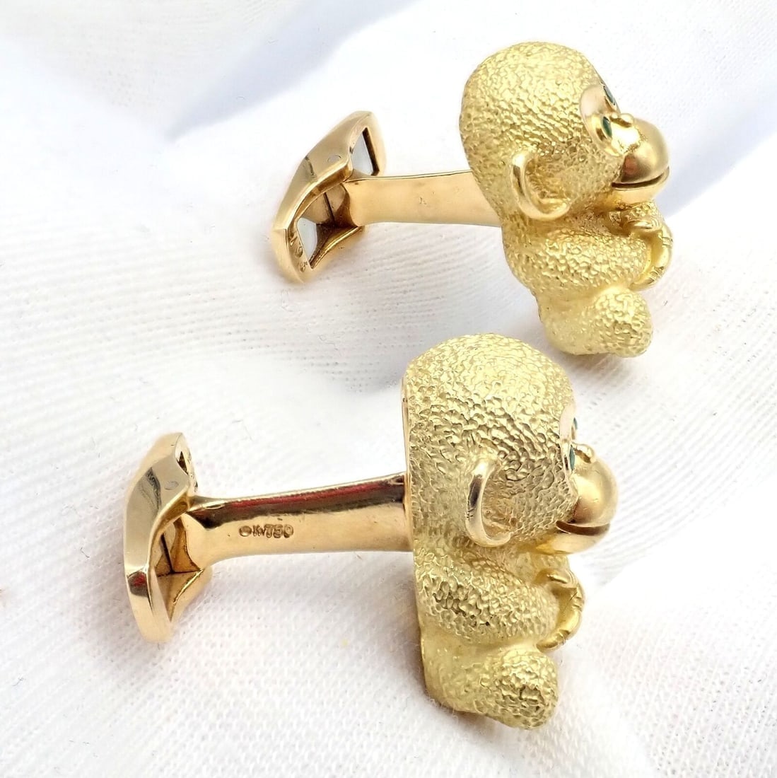Authentic Kurt Wayne 18k Yellow Gold Emerald Whimsical Monkey Cufflinks - 4
