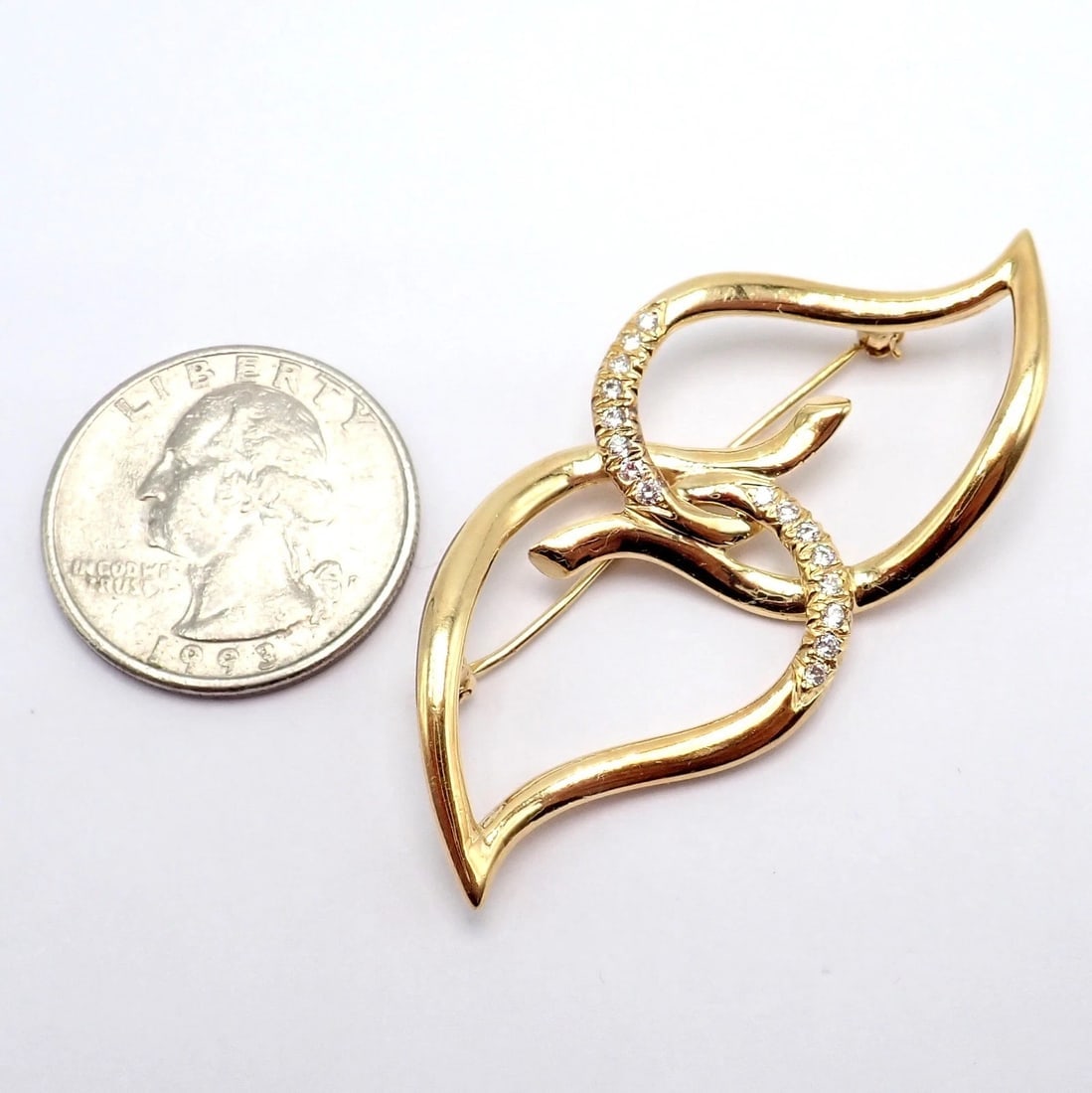 Authentic! Tiffany & Co 18k Yellow Gold Diamond Two Leaf Twin Brooch Pin 1987 - 2