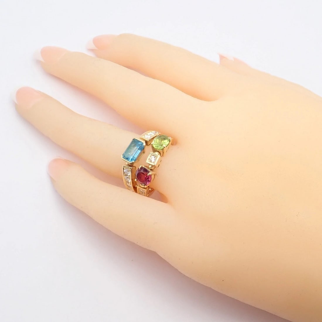 Bulgari Bulgari Allegra 18k Gold Diamond Peridot Tourmaline Band Ring - 10