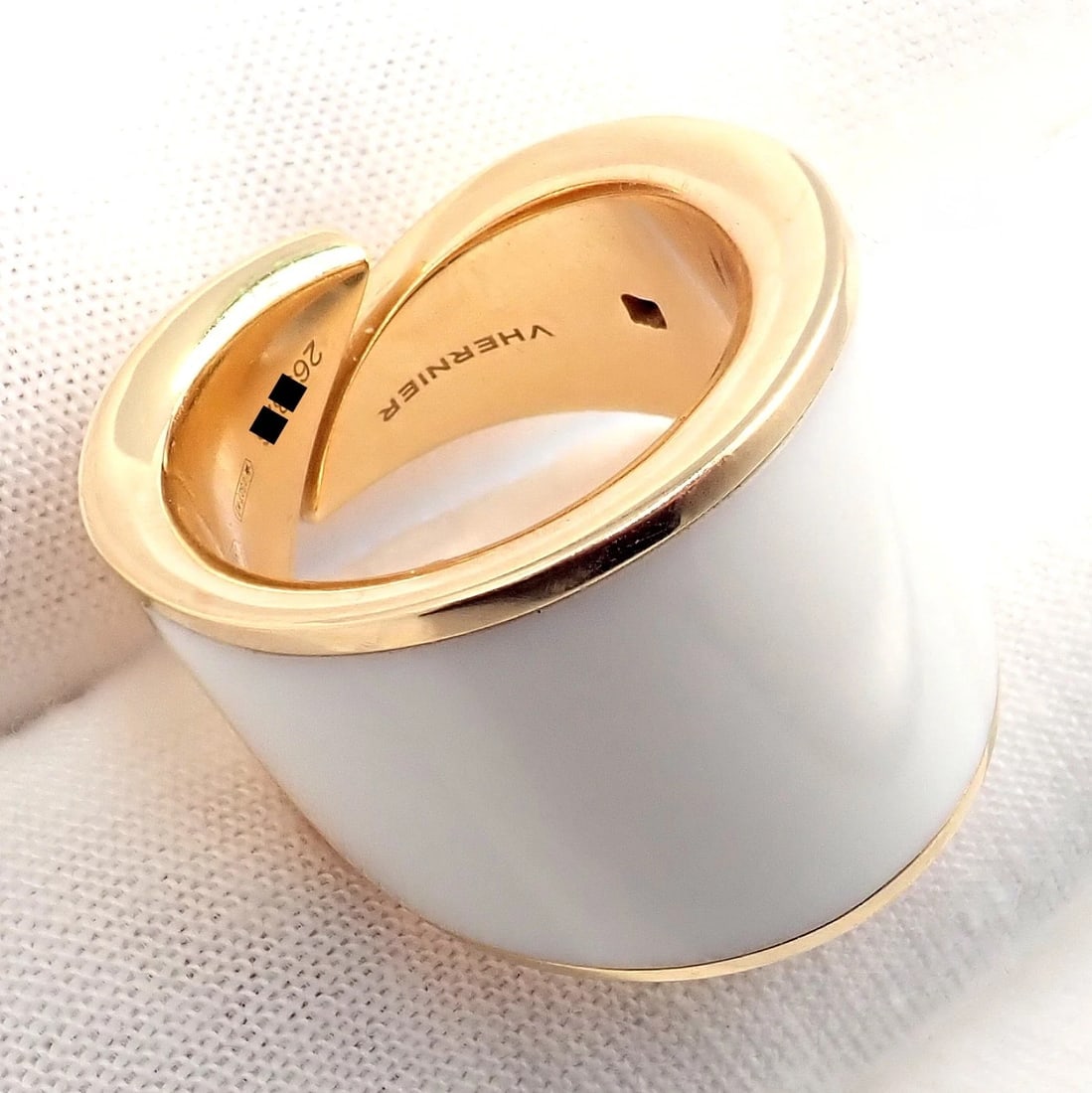 Rare! Vhernier 18k Rose Gold Vague Crossover Camuration Cacholong Ring sz 6 - 9