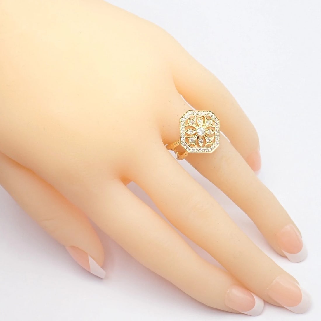 Authentic Loree Rodkin 18k Yellow Gold Diamond Gothic Cross Ring - 4