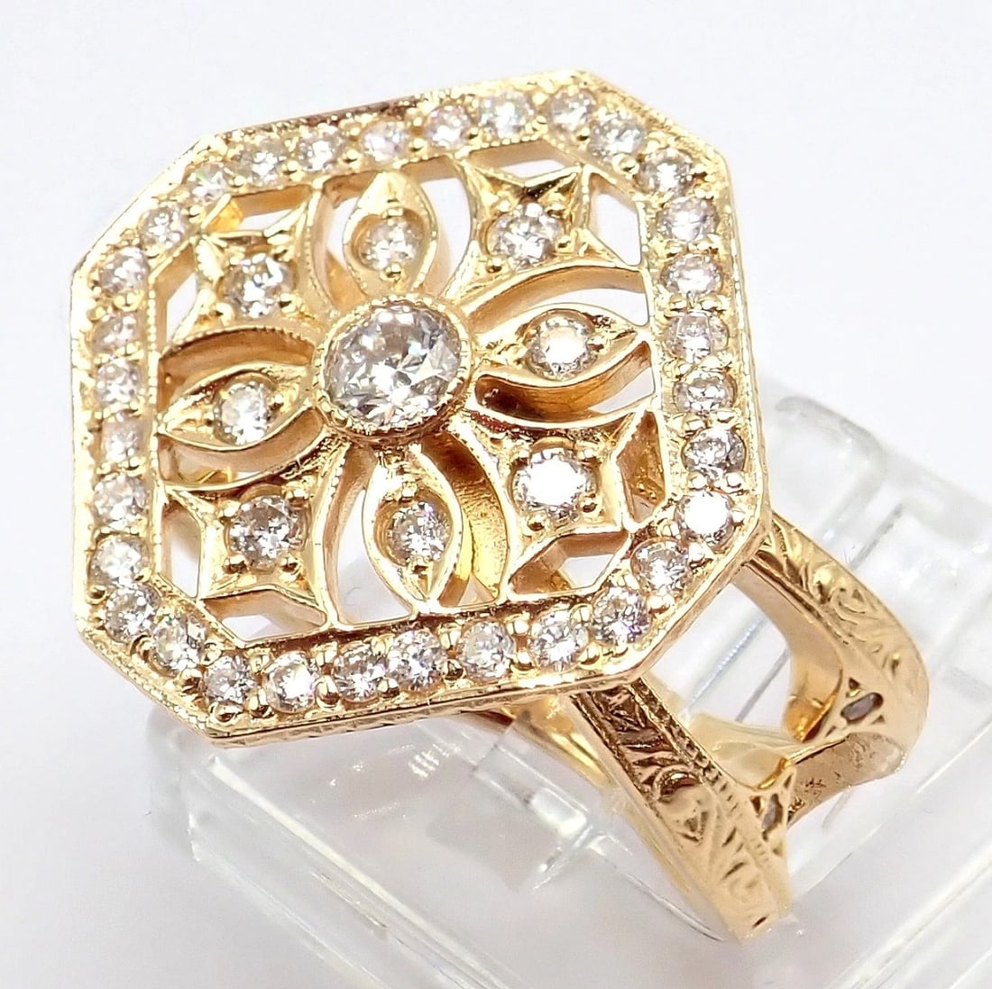 Authentic Loree Rodkin 18k Yellow Gold Diamond Gothic Cross Ring - 9