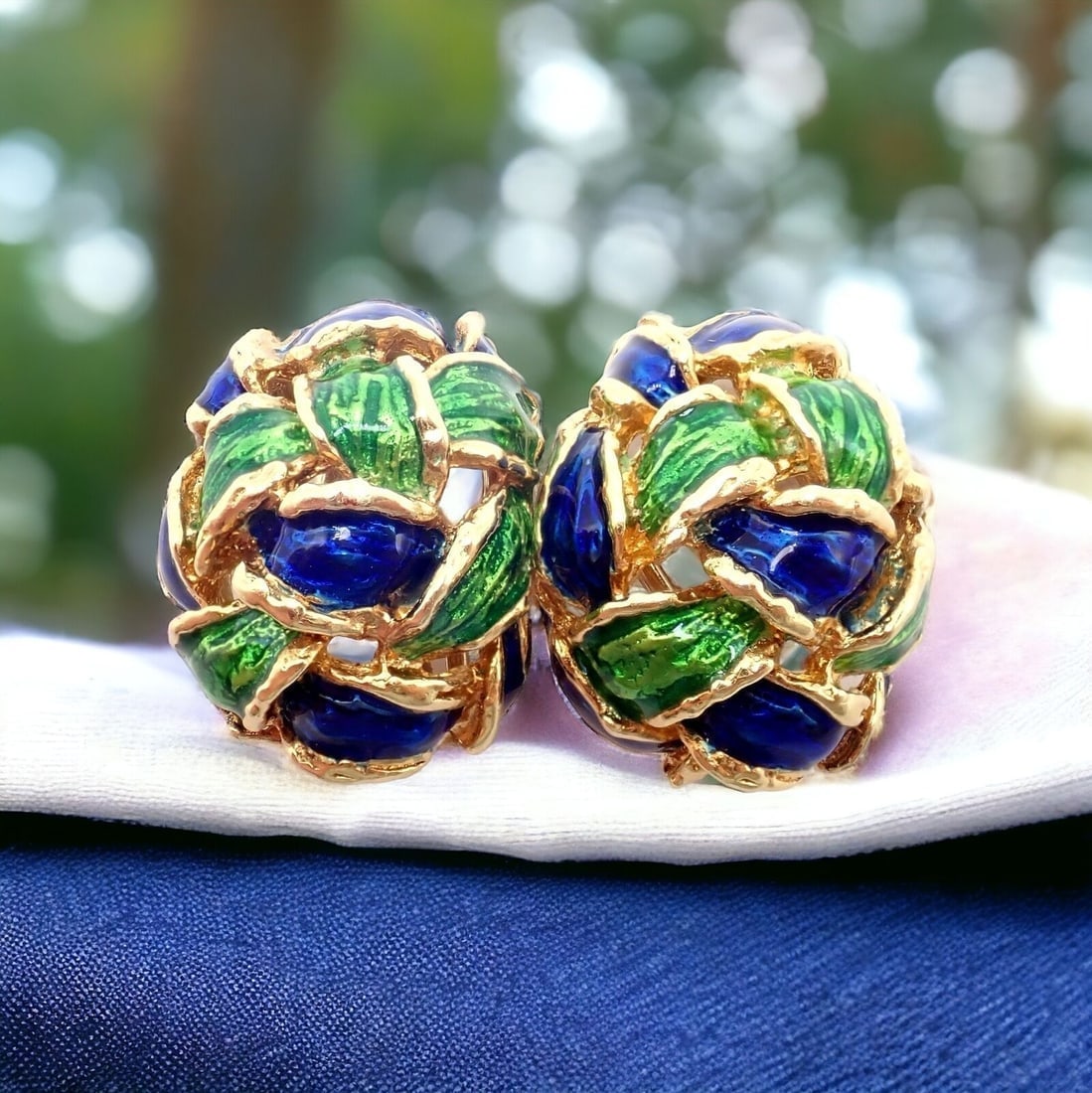 Vintage Tiffany & Co Green Blue Enamel 18k Yellow Gold Basket Weave Earrings (1 of 11)
