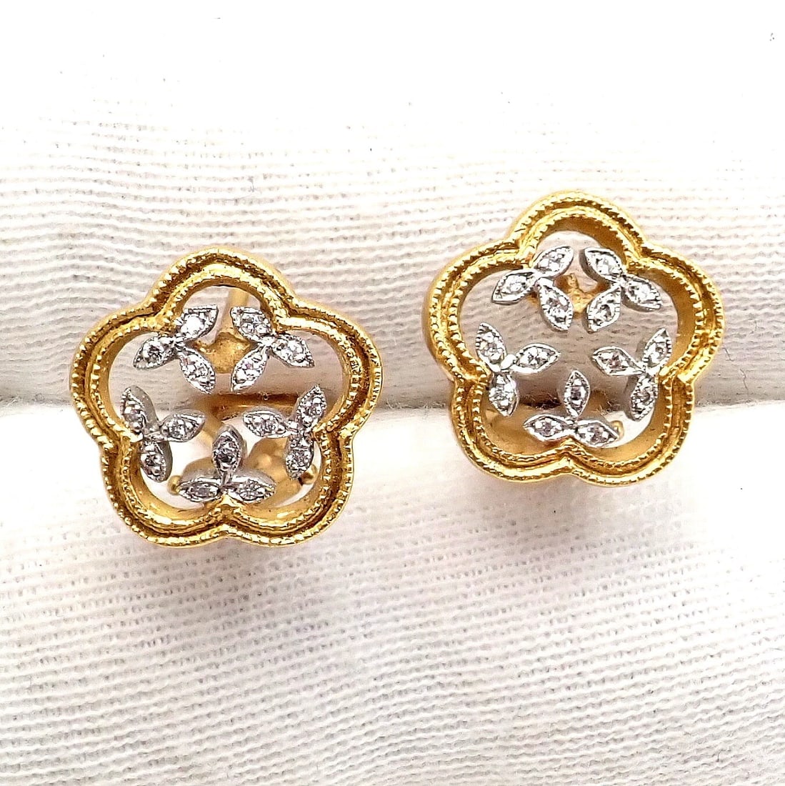 Authentic! Cathy Waterman 22k Yellow Gold Platinum Diamond Vine Flower Earrings - 5