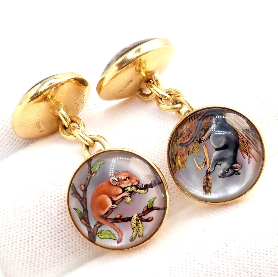 Vintage Tiffany & Co 18k Yellow Gold Essex Reverse Intaglio Field Mice Cufflinks - 4
