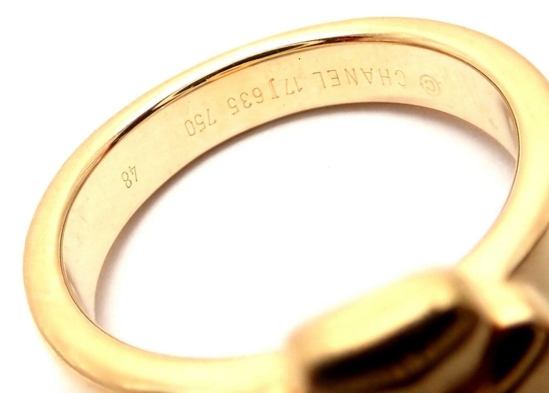 Authentic! Chanel 18k Yellow Gold Diamond Four Leaf Clover Ring - 6