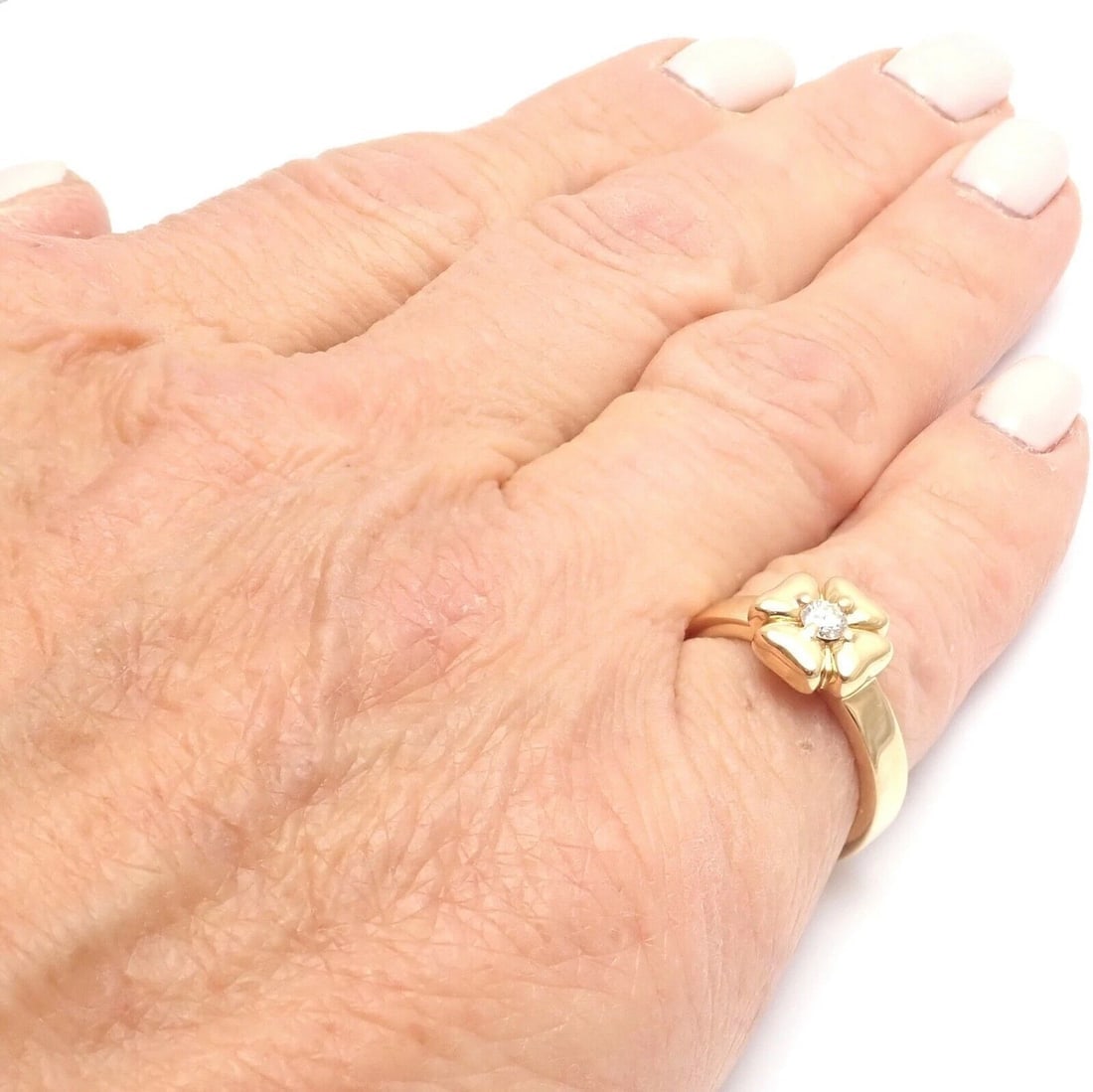 Authentic! Chanel 18k Yellow Gold Diamond Four Leaf Clover Ring - 8