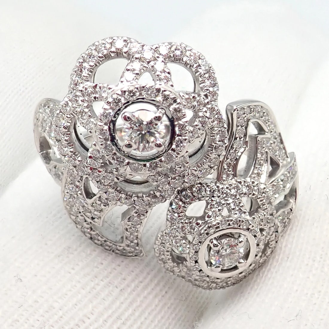 Authentic! Chanel Camellia Two Flower 18k White Gold Diamond Ring - 8