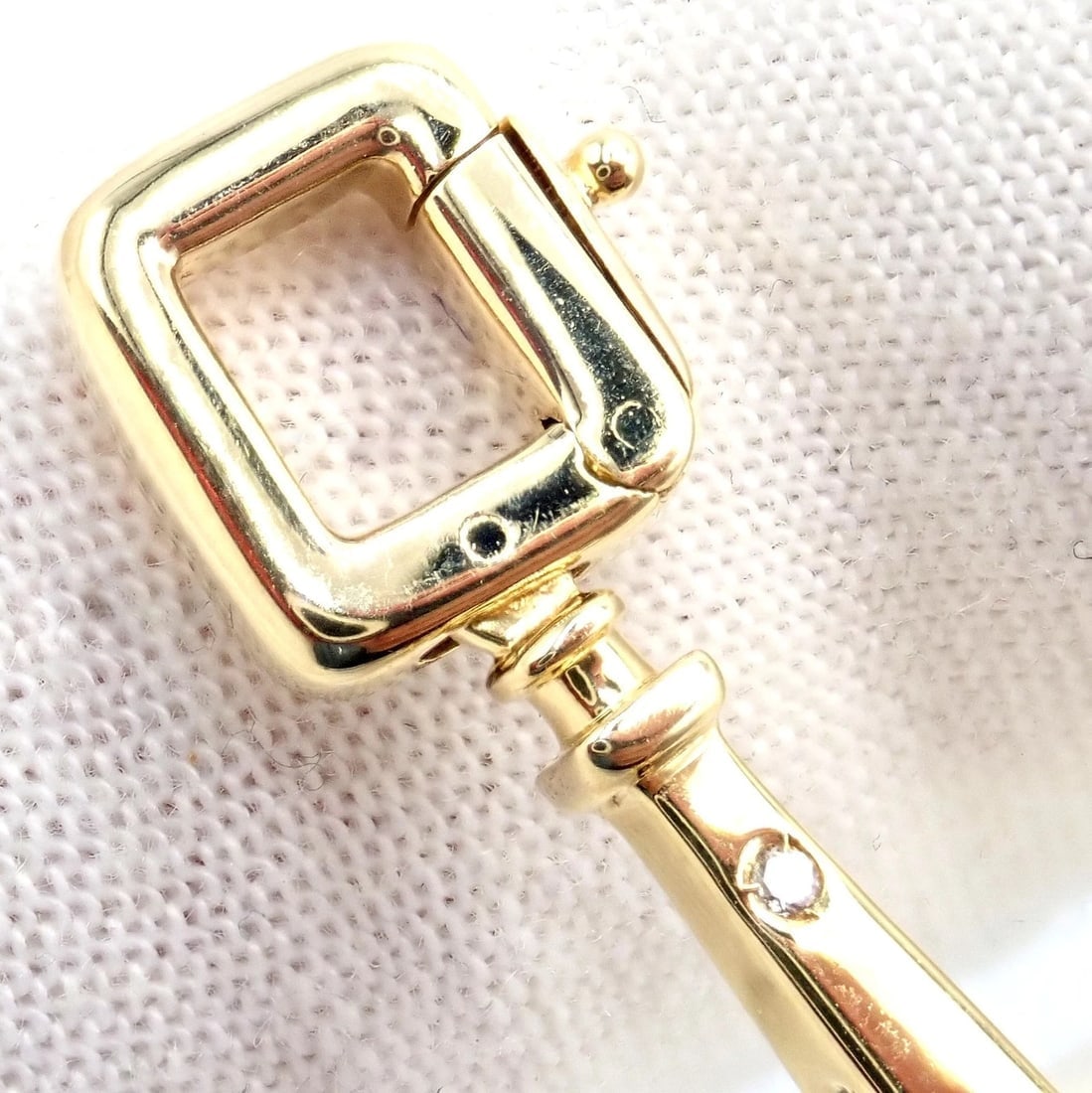 Vintage Louis Vuitton 18k Yellow Gold Large Eiffel Tower Diamond Charm Pendant - 8