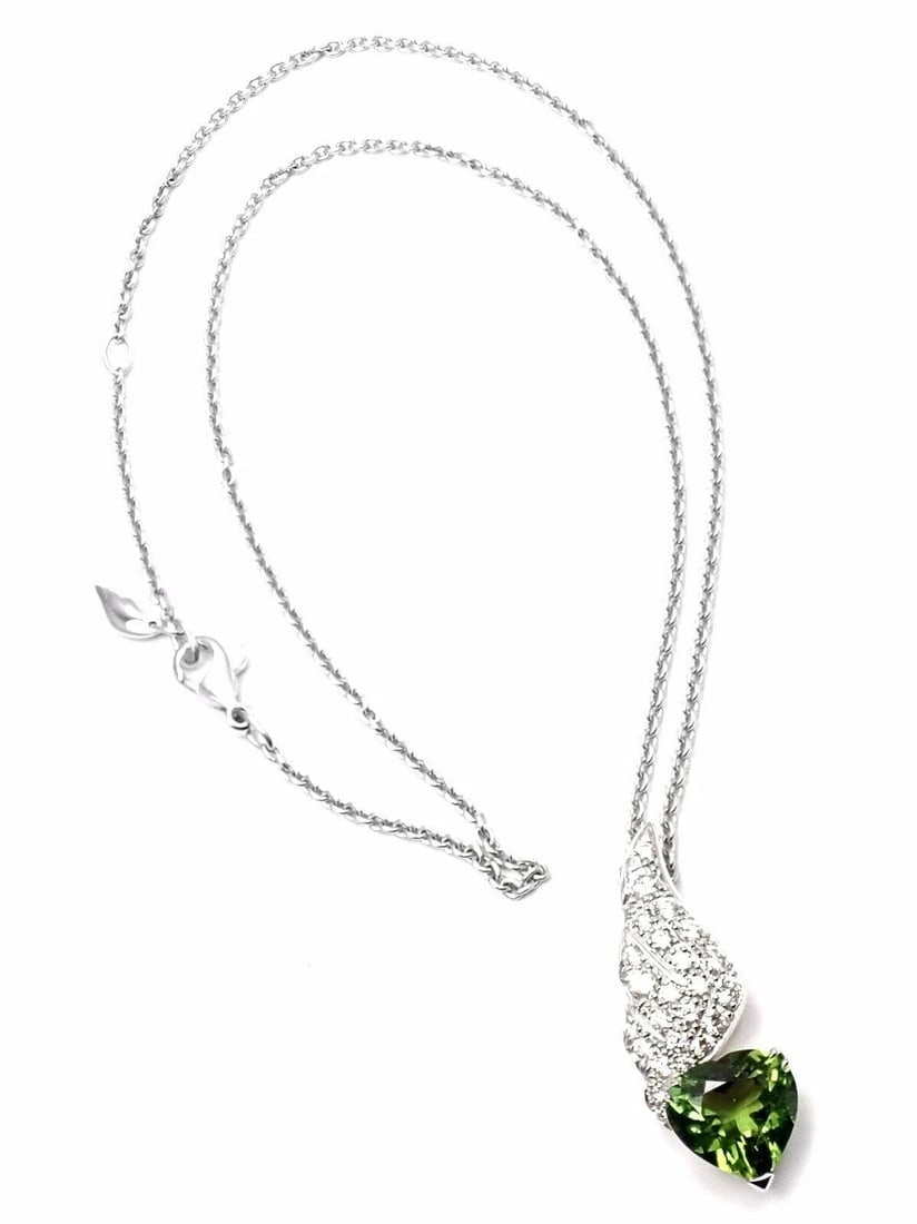 Rare! Authentic Piaget 18k White Gold Diamond Peridot Heart Pendant Necklace - 3