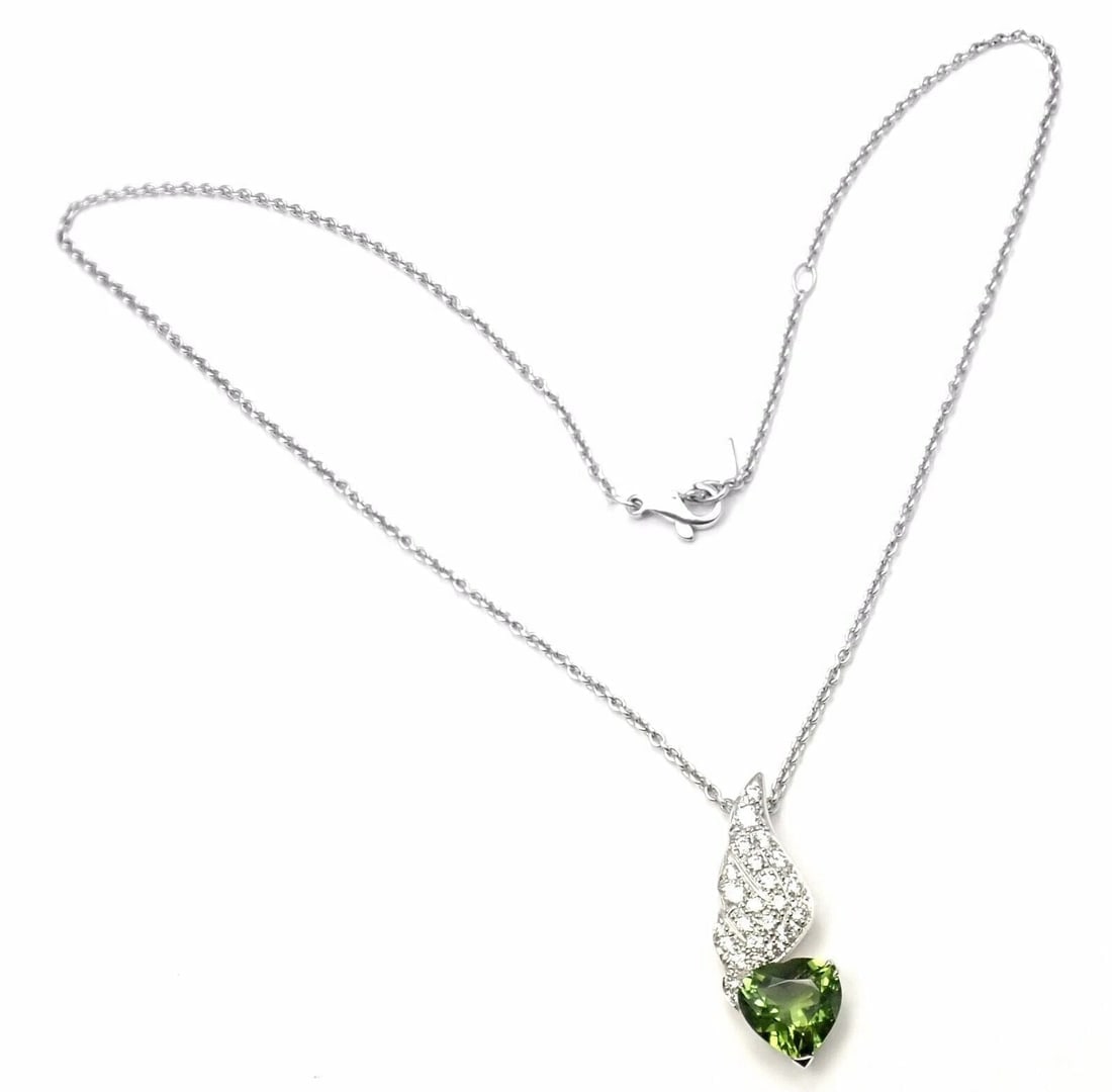 Rare! Authentic Piaget 18k White Gold Diamond Peridot Heart Pendant Necklace - 4