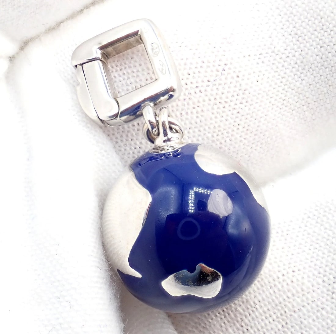 Vintage Louis Vuitton 18k White Gold Enamel Globe World Diamond Charm Pendant - 6
