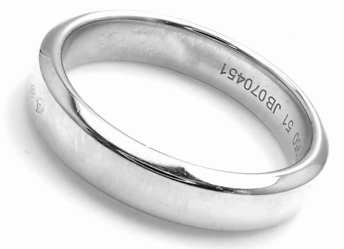 Authentic! Van Cleef & Arpels Toujours Platinum 4mm Wide Band Ring Size 51 (1 of 9)