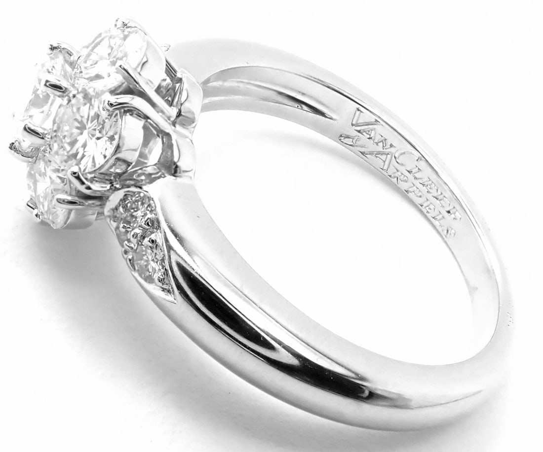 Authentic! Van Cleef & Arpels Platinum Diamond Fleurette Flower Ring - 6