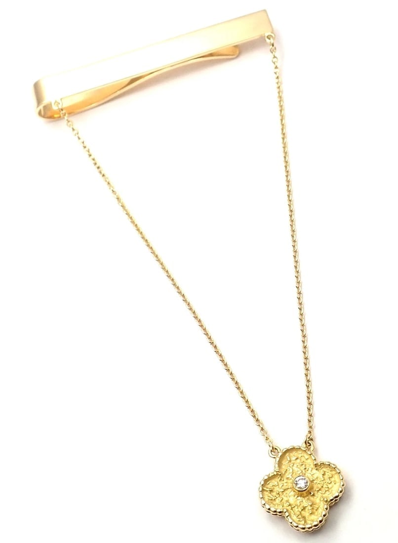 Authentic! Van Cleef & Arpels 18k Yellow Gold Diamond Vintage Alhambra Tie Clip - 5