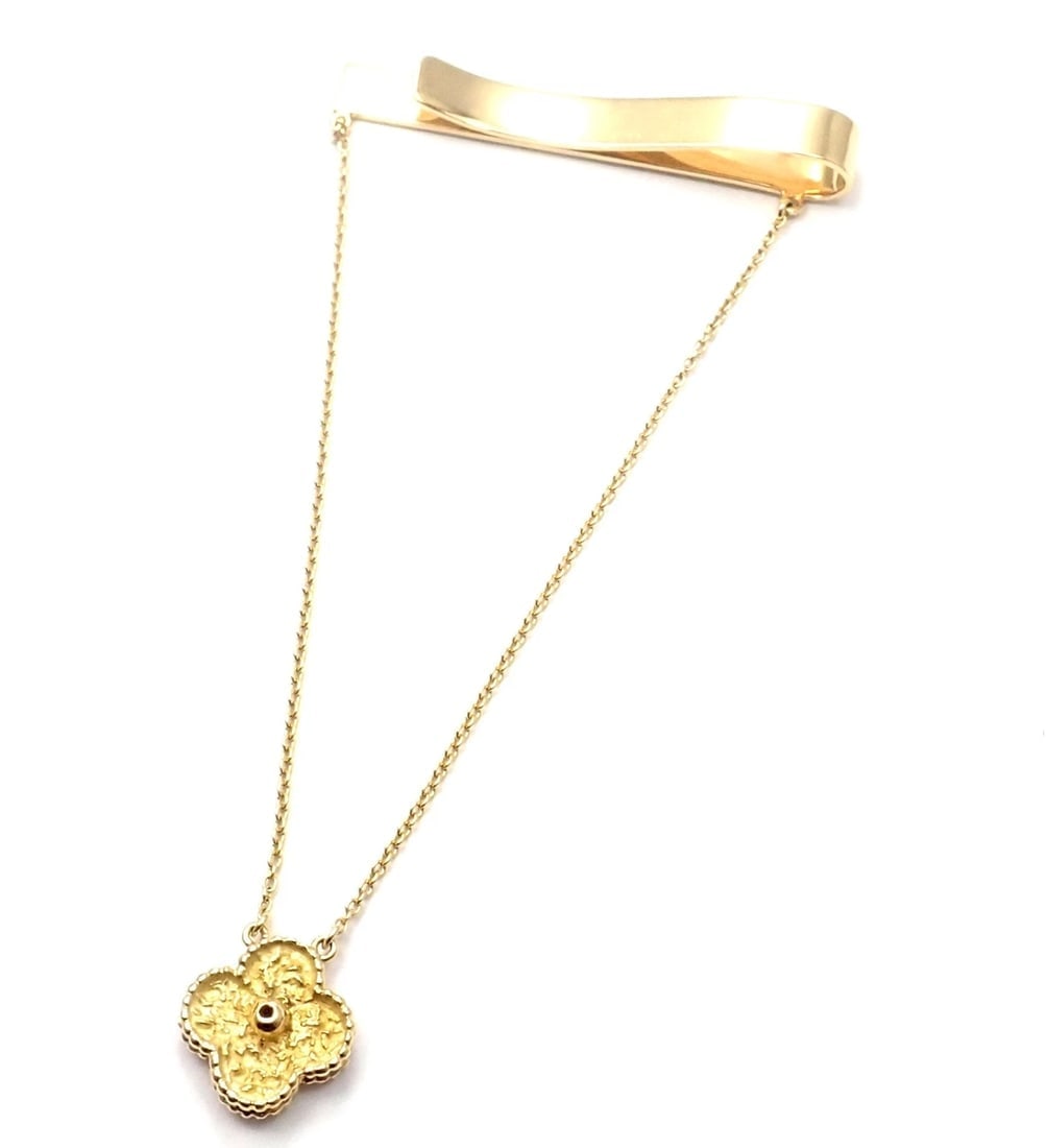 Authentic! Van Cleef & Arpels 18k Yellow Gold Diamond Vintage Alhambra Tie Clip - 9