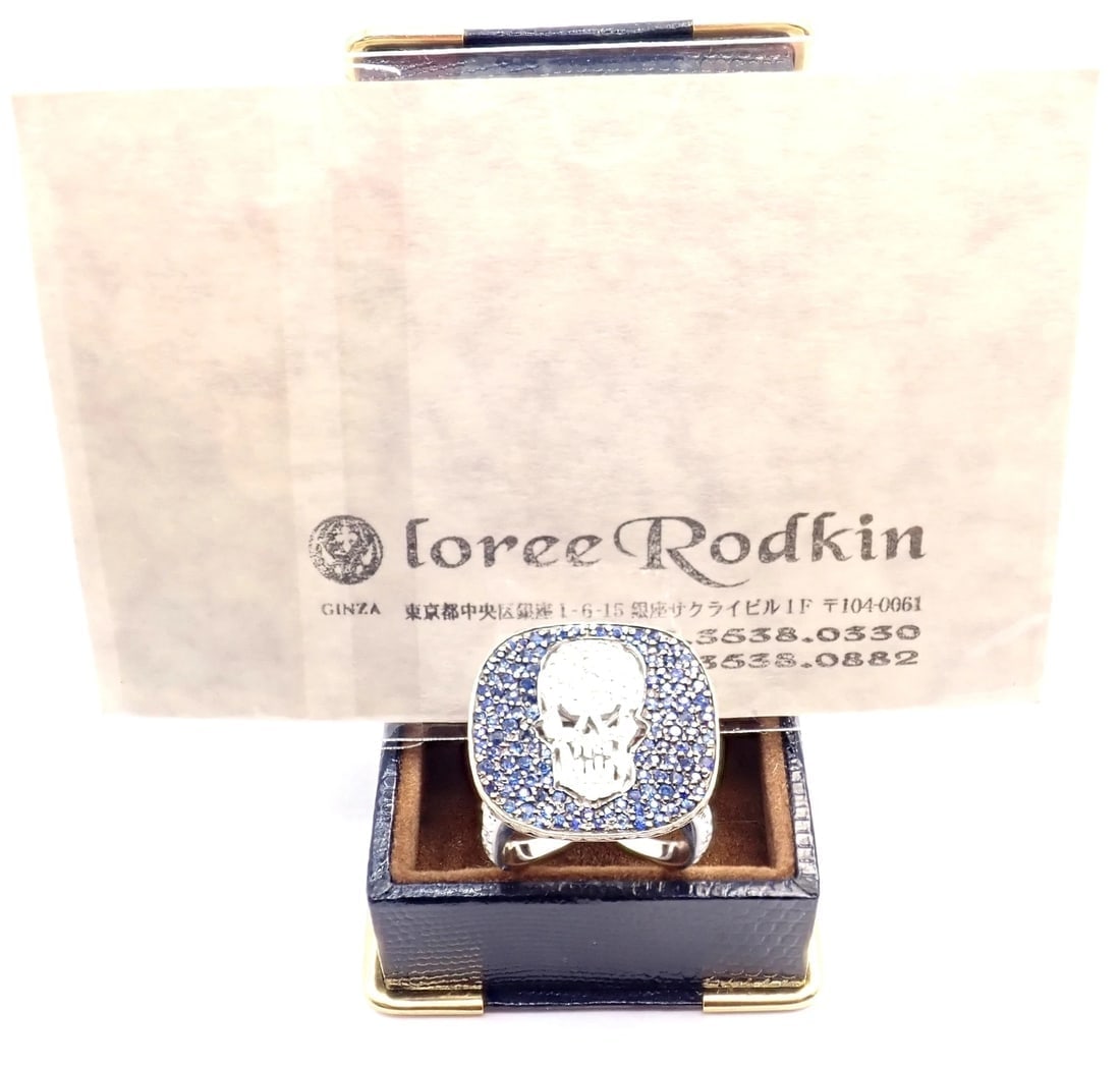 Authentic! Loree Rodkin 18k White Gold Diamond Sapphire Skull Ring Paper Box - 6