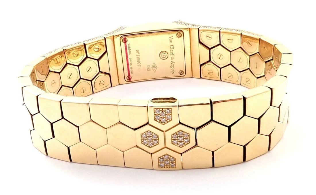 Authentic! Van Cleef & Arpels Ludo Swann 18k Yellow Gold Diamond Watch Papers - 6
