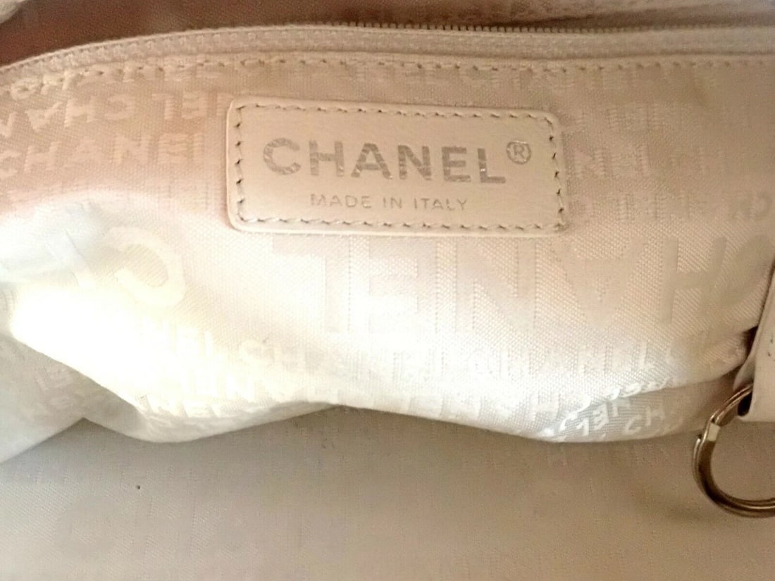 WOW! AUTHENTIC 2005 CHANEL LAX SQUARE STITCH CREAM CAVIAR LEATHER HANDBAG - 7