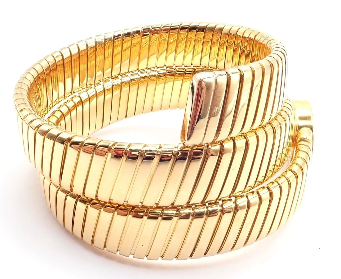 Authentic! Bulgari 18k Yellow Gold Tubogas Serpent Snake Bracelet Watch - 7