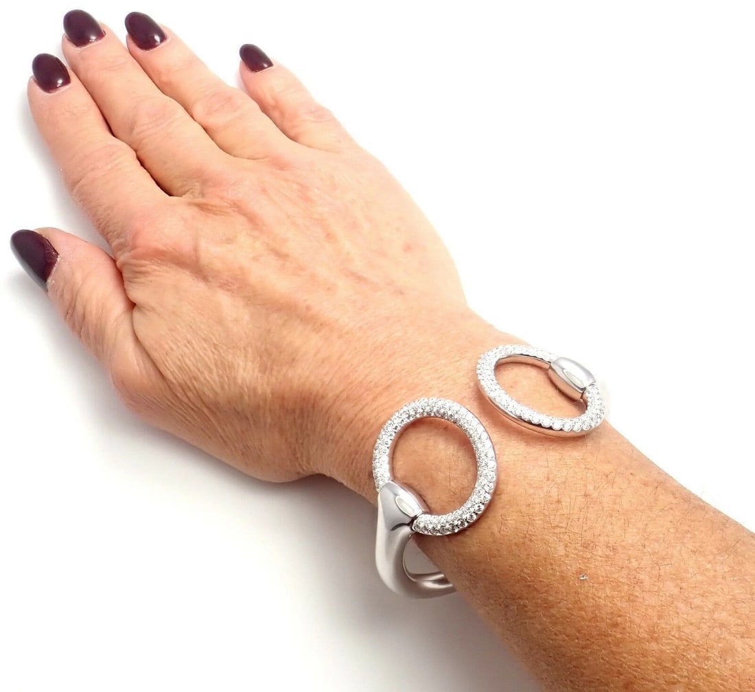 Authentic! Hermes Nausicaa 18K White Gold Diamond Horsebit Cuff Bangle Bracelet - 6