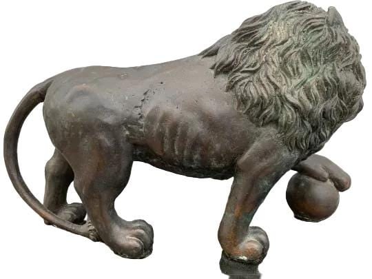 Antique French Marble Lion Mantel Clock - 7