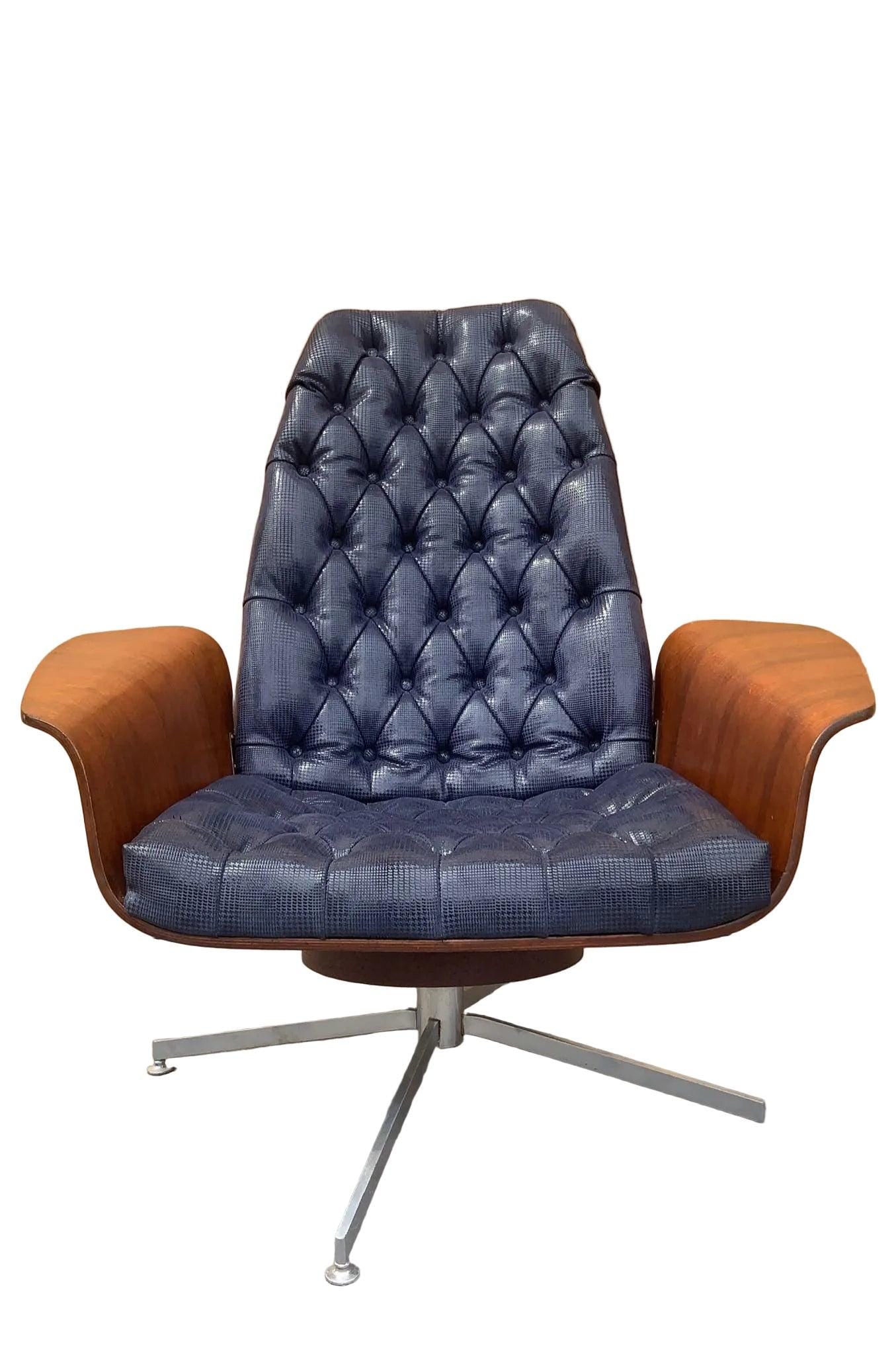 MCM George Mulhauser Mr. Chair Newly Reupholstered - 7