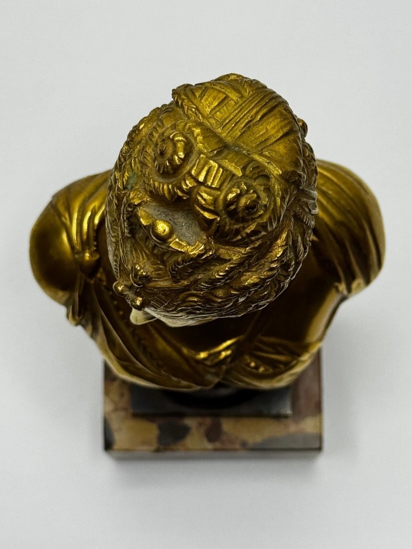 Parisian Bronze Bust of Marie Antoinette In the Manner of Mathurin Moreau c1880 - 12
