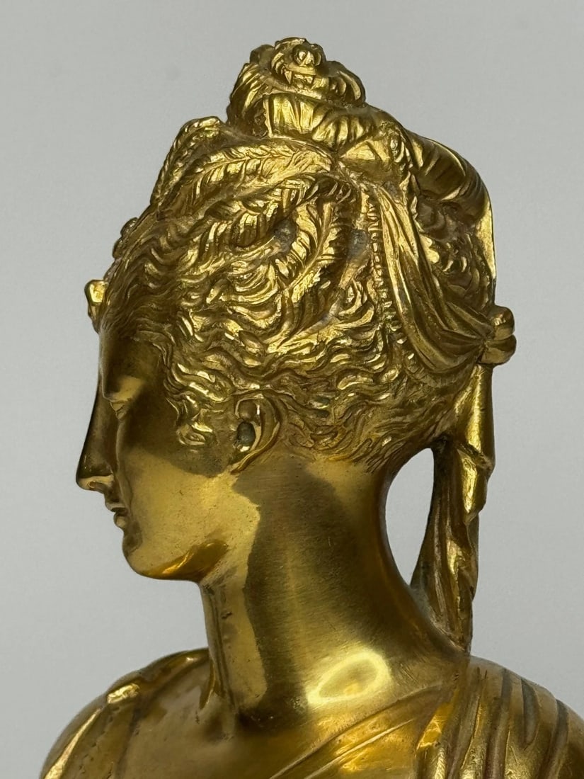 Parisian Bronze Bust of Marie Antoinette In the Manner of Mathurin Moreau c1880 - 19