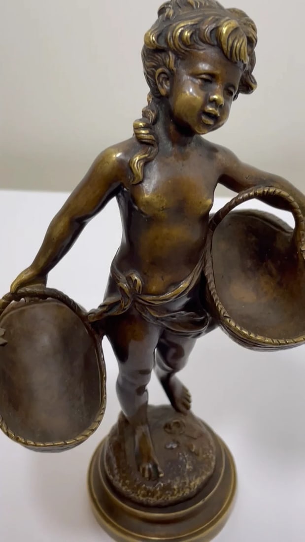19th Century Girl Carrying Flower Baskets Sculpture Signed Auguste Moreau - 2