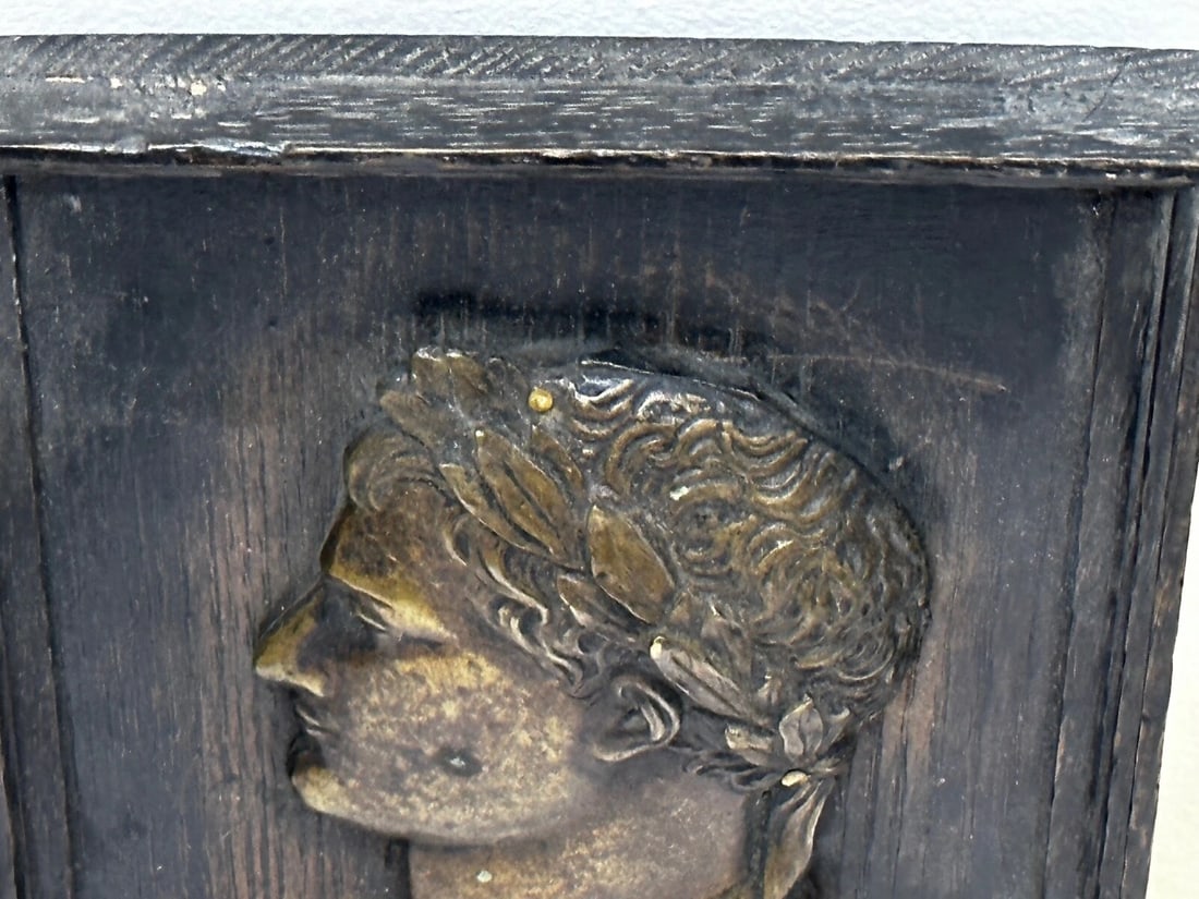 French 19th Century Napoleon Wearing Laurel Wreath Crown Wall Sculpture - 11