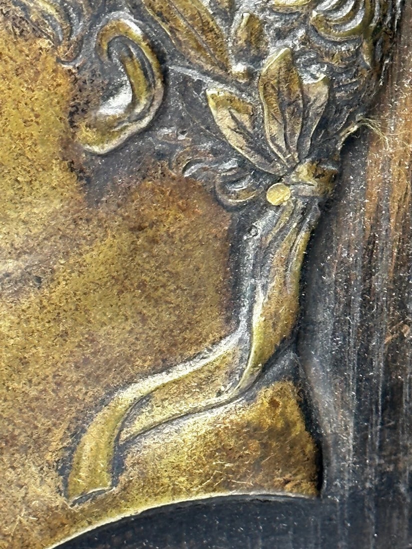 French 19th Century Napoleon Wearing Laurel Wreath Crown Wall Sculpture - 7