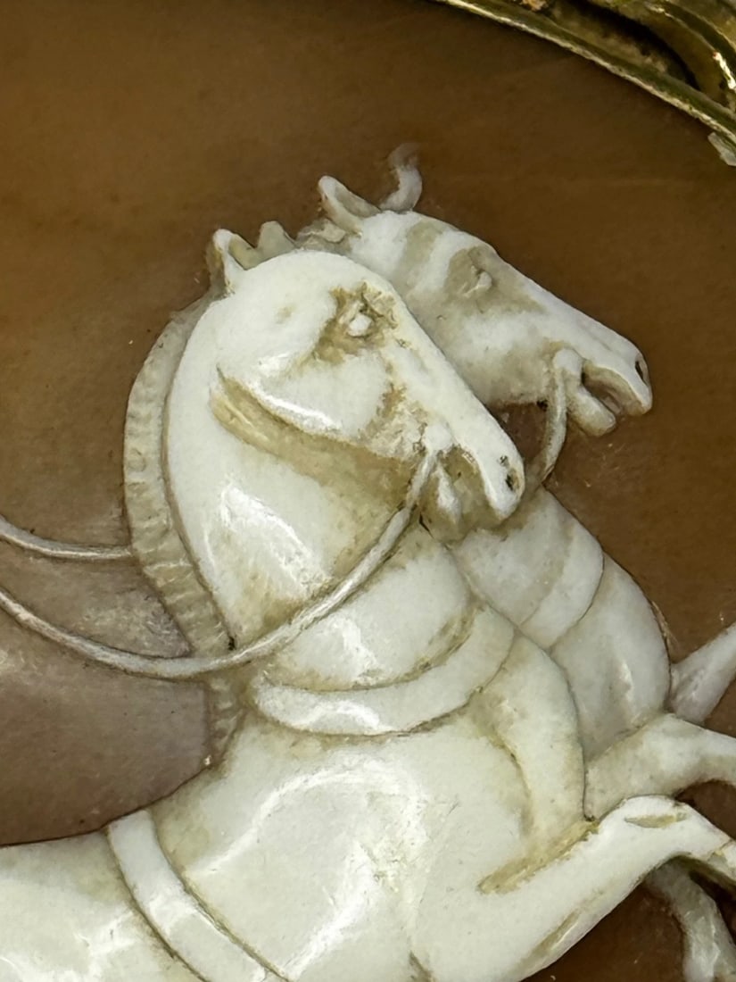 Roman Goddess Aurora in Her Chariot Important Georgian Shell Cameo Brooch c1820 - 13
