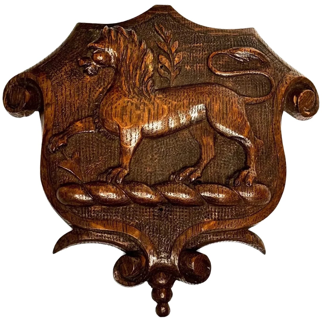 19th Century Pugin Design Carved Tiger Oak Heraldic Lion Shield Crest Sculpture (1 of 1)