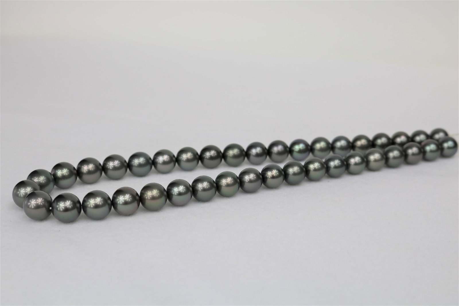 10-11mm Tahitian Round AAA Necklace with 14k Clasp - 3