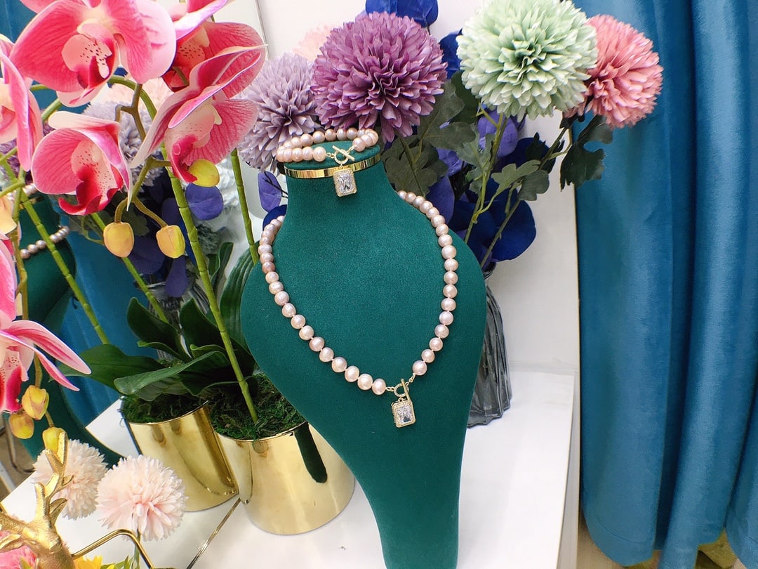 Purple Pink Pearl Necklace Set - 5