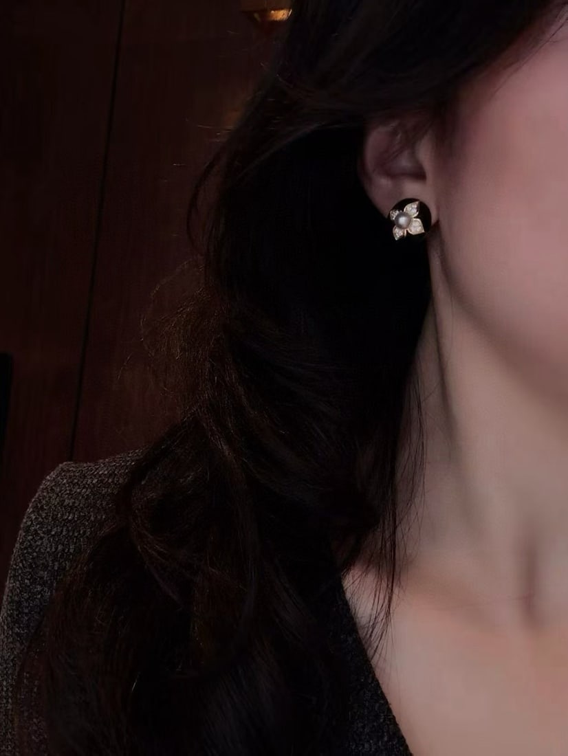 Natural Freshwater Pearl Earrings - 2