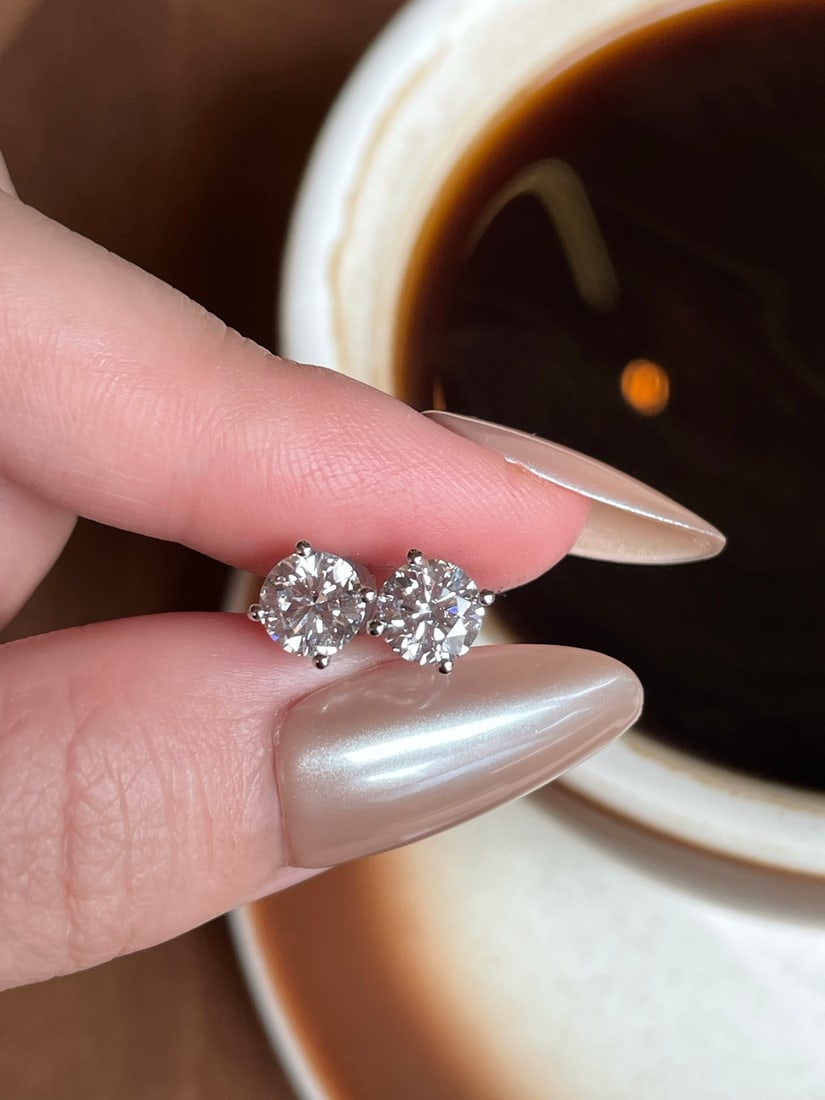 18K Gold Lab-Grown Diamond Earrings - 2