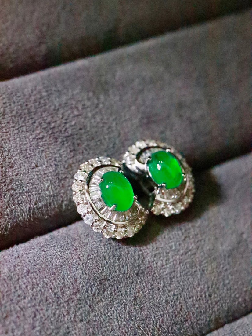 18K Gold Emerald Earrings - 3