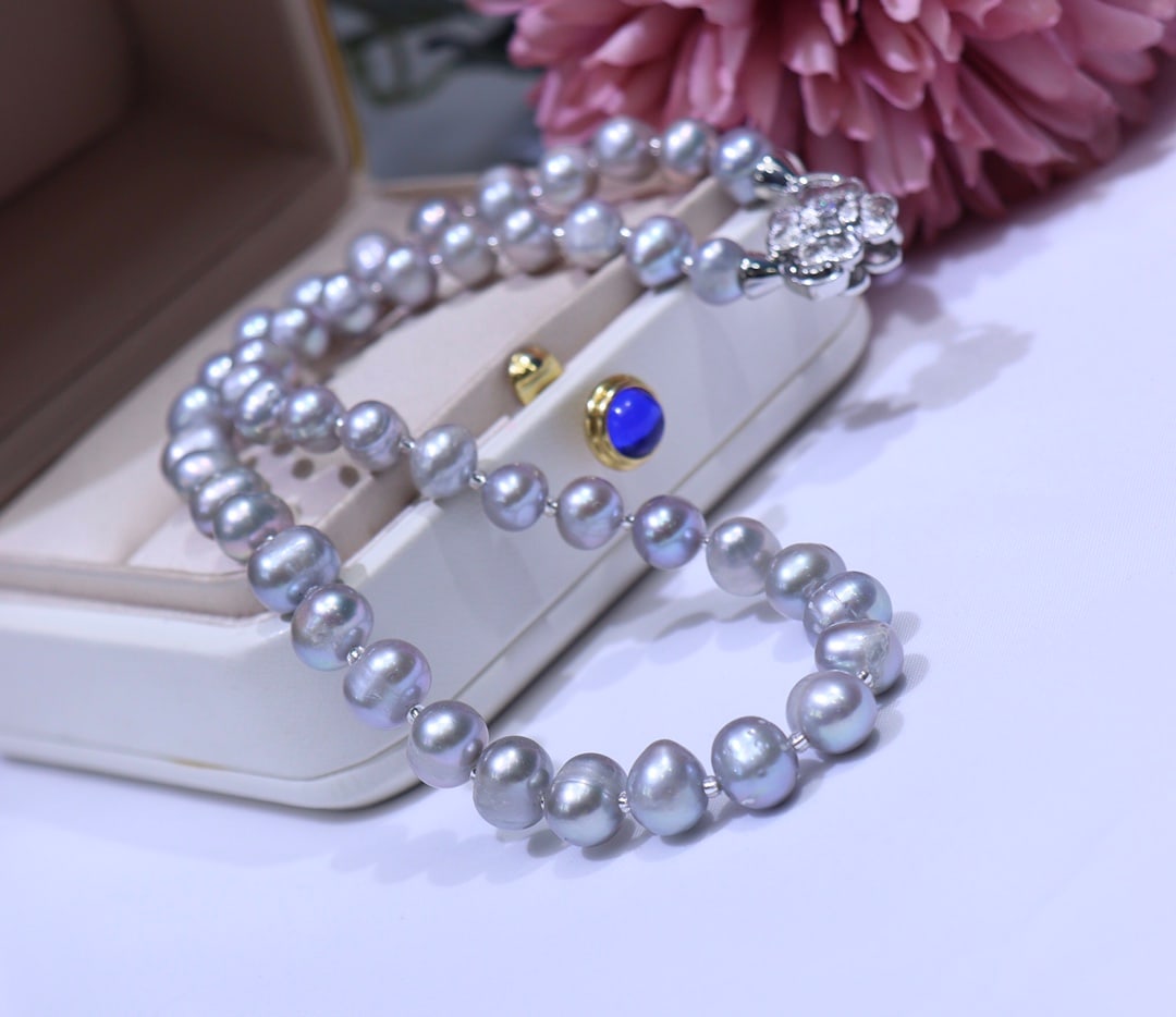 Gray Pearl Necklace - 6