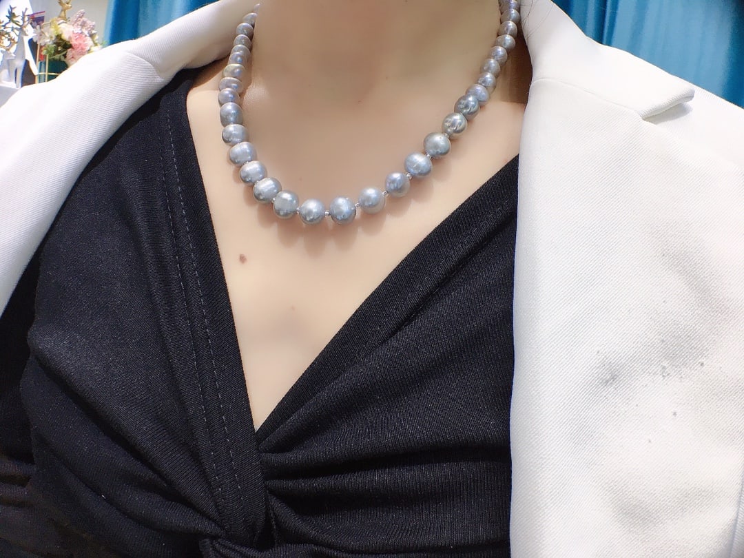 Gray Pearl Necklace - 9