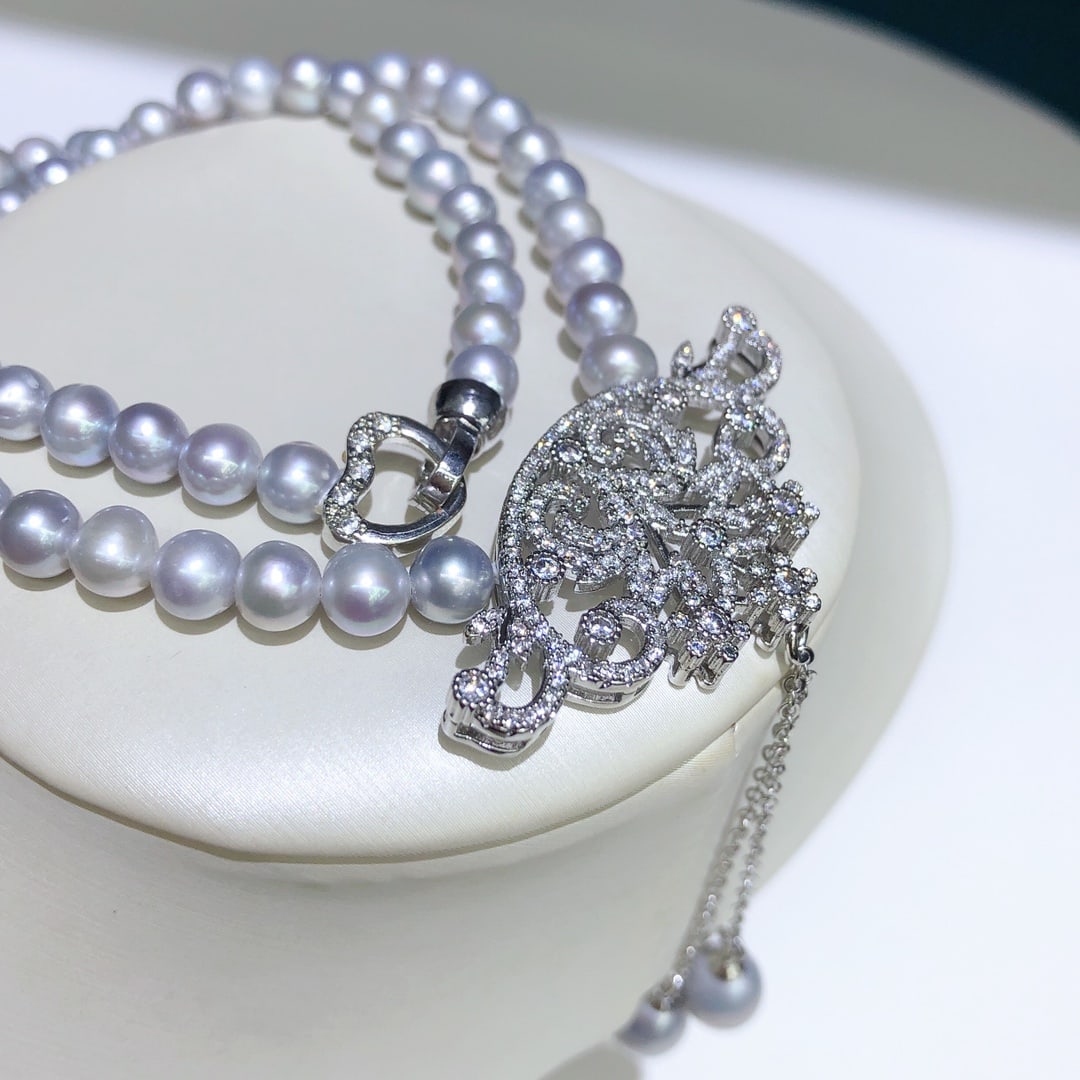 Gray Freshwater Pearl Necklace - 9