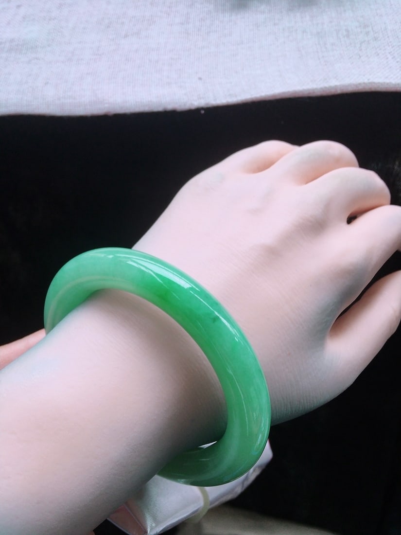Icy Green Jadeite Bangle - 5