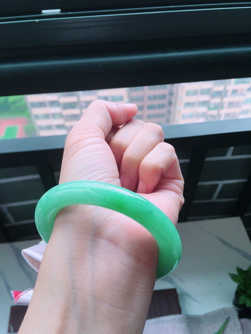 Icy Green Jadeite Bangle - 6